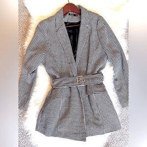 Womens BooHoo Herringbone Black & White Belted Blazer Jacket Size 4